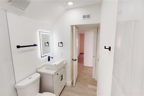 House in Orlando, Florida 3 bedrooms, 142.7 sq.m. № 1774977 - photo 13