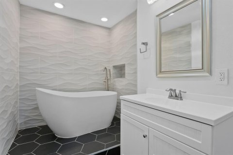 Condominio en venta en Tampa, Florida, 3 dormitorios, 140.65 m2 № 1539538 - foto 30