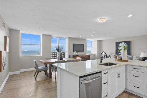 Condominio en venta en Tampa, Florida, 3 dormitorios, 140.65 m2 № 1539538 - foto 24