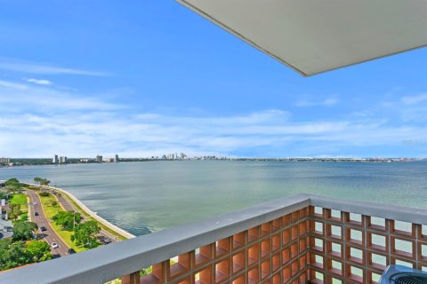 Condominio en venta en Tampa, Florida, 3 dormitorios, 140.65 m2 № 1539538 - foto 9