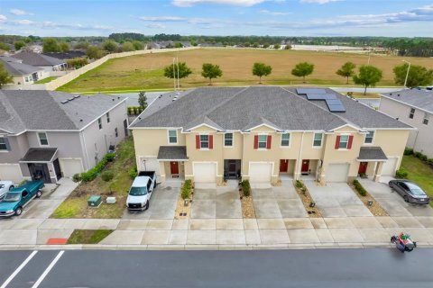 Touwnhouse à vendre à Howey-in-the-Hills, Floride: 3 chambres, 155.43 m2 № 2208472 - photo 3