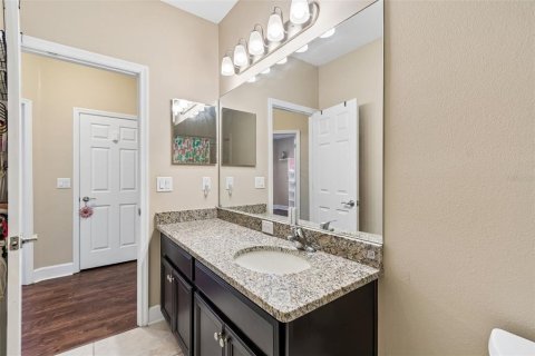 House in Pinellas Park, Florida 5 bedrooms, 287.9 sq.m. № 2151768 - photo 20