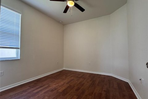 House in Seffner, Florida 3 bedrooms, 163.23 sq.m. № 2202876 - photo 27