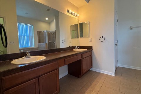 House in Seffner, Florida 3 bedrooms, 163.23 sq.m. № 2202876 - photo 21