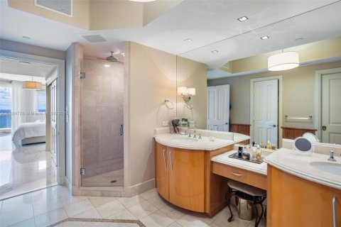 Copropriété à louer à Sunny Isles Beach, Floride: 3 chambres, 205.69 m2 № 1764240 - photo 20