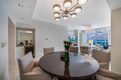 Copropriété à louer à Sunny Isles Beach, Floride: 3 chambres, 205.69 m2 № 1764240 - photo 7