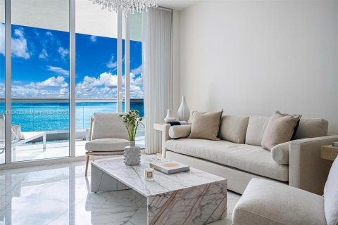 Copropriété à louer à Sunny Isles Beach, Floride: 3 chambres, 205.69 m2 № 1764240 - photo 10