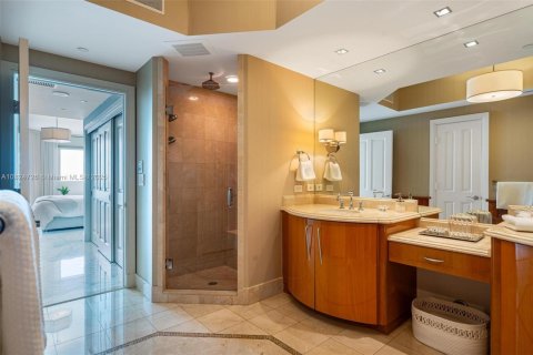 Copropriété à louer à Sunny Isles Beach, Floride: 3 chambres, 205.69 m2 № 1764240 - photo 21