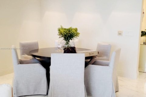 Copropriété à louer à Sunny Isles Beach, Floride: 3 chambres, 205.69 m2 № 1764240 - photo 26
