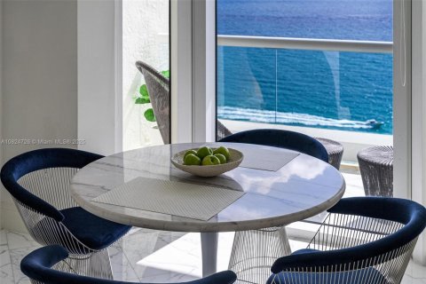 Copropriété à louer à Sunny Isles Beach, Floride: 3 chambres, 205.69 m2 № 1764240 - photo 14