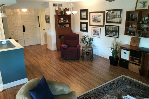 Copropriété à vendre à Stuart, Floride: 2 chambres, 96.99 m2 № 2077480 - photo 8