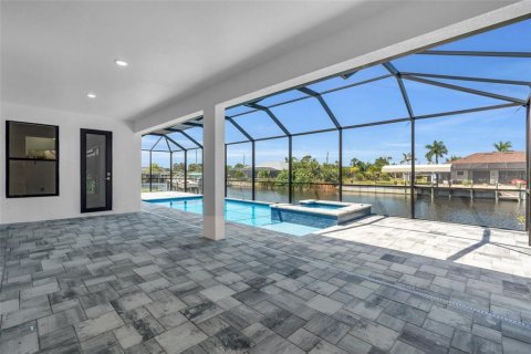 Casa en alquiler en Port Charlotte, Florida, 4 dormitorios, 175.96 m2 № 1402132 - foto 9