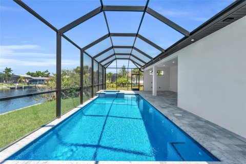 Casa en alquiler en Port Charlotte, Florida, 4 dormitorios, 175.96 m2 № 1402132 - foto 13