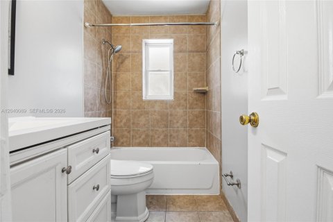 Villa ou maison à louer à Dania Beach, Floride: 2 chambres, 183.57 m2 № 2086182 - photo 19