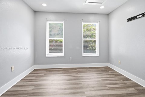 Villa ou maison à louer à Dania Beach, Floride: 2 chambres, 183.57 m2 № 2086182 - photo 23