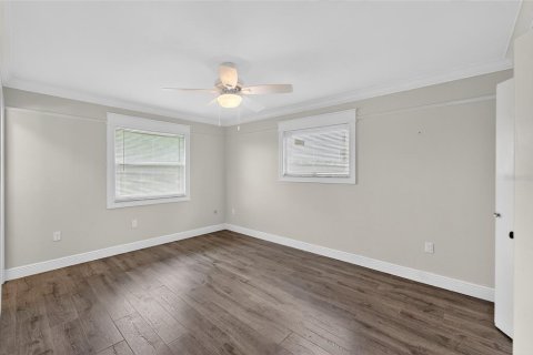 House in Sun City Center, Florida 2 bedrooms, 123.93 sq.m. № 1846805 - photo 27