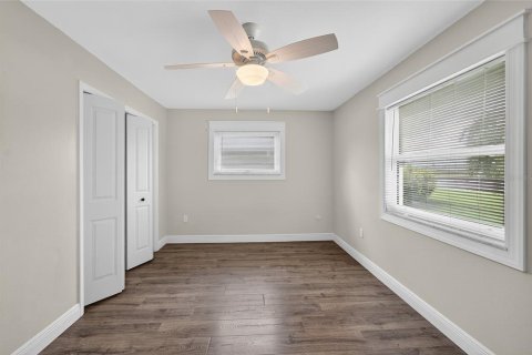 House in Sun City Center, Florida 2 bedrooms, 123.93 sq.m. № 1846805 - photo 22