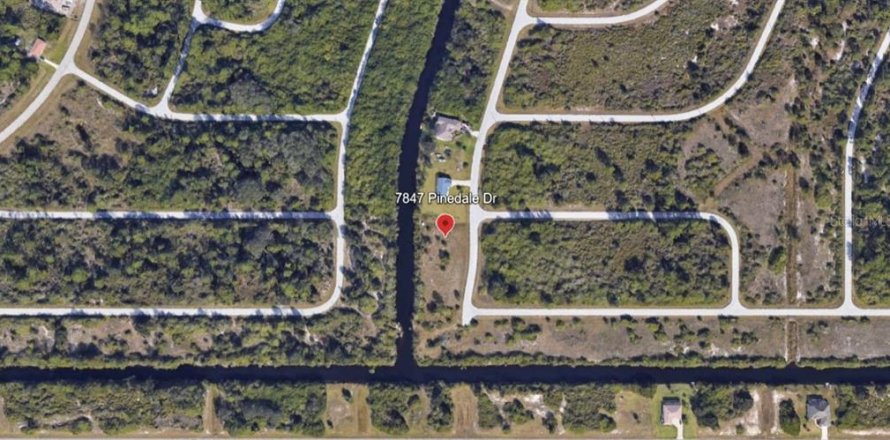 Land in Port Charlotte, Florida № 1561375