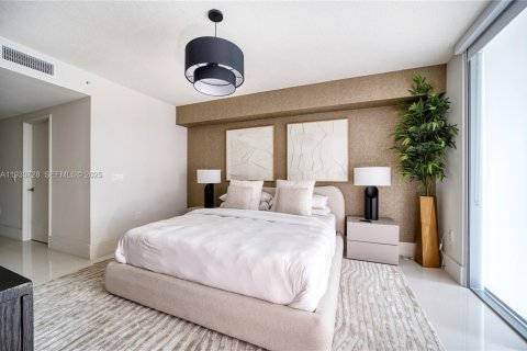 Купить кондоминиум в Санни-Айлс-Бич, Флорида 3 спальни, 175.77м2, № 2038244 - фото 9