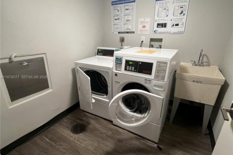 Купить кондоминиум в Авентура, Флорида 2 спальни, 101.45м2, № 2042065 - фото 28