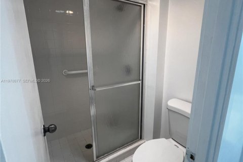 Купить кондоминиум в Авентура, Флорида 2 спальни, 101.45м2, № 2042065 - фото 27