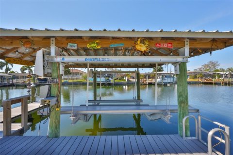 Casa en venta en Apollo Beach, Florida, 3 dormitorios, 170.01 m2 № 1510198 - foto 6