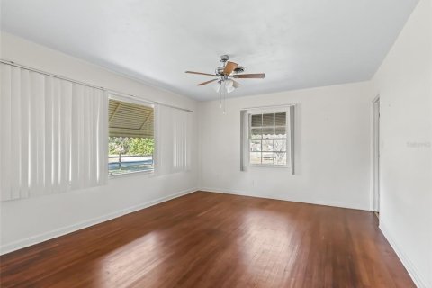 Villa ou maison à vendre à Wildwood, Floride: 6 chambres, 285.58 m2 № 1534467 - photo 12