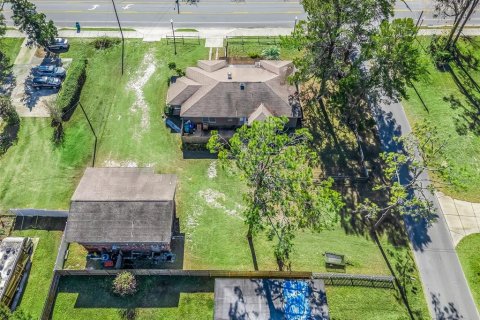 Villa ou maison à vendre à Wildwood, Floride: 6 chambres, 285.58 m2 № 1534467 - photo 30