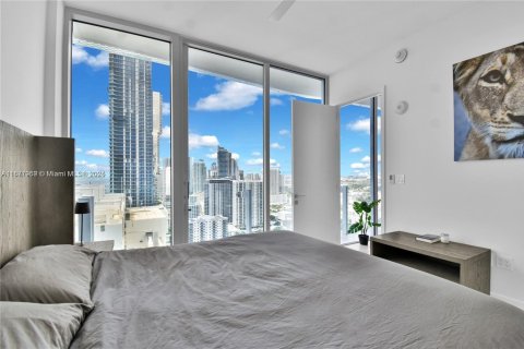Condo in Miami, Florida, 1 bedroom  № 1944838 - photo 2