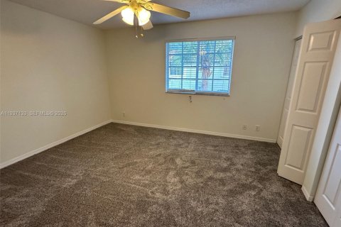 Touwnhouse à louer à Weston, Floride: 3 chambres, 134.06 m2 № 1996237 - photo 16