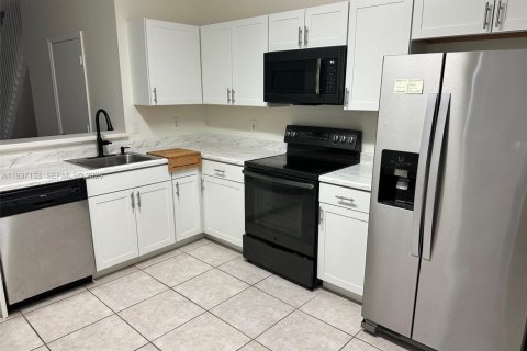 Touwnhouse à louer à Weston, Floride: 3 chambres, 134.06 m2 № 1996237 - photo 7