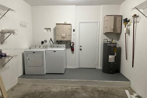 Touwnhouse à louer à Weston, Floride: 3 chambres, 134.06 m2 № 1996237 - photo 22