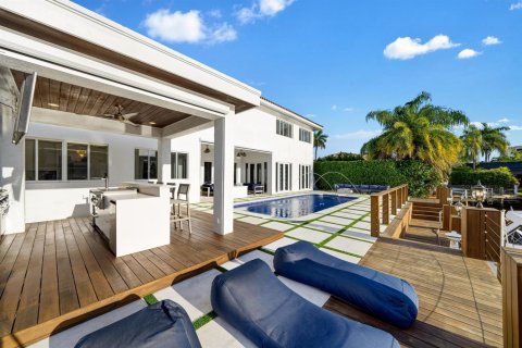 Casa en venta en North Miami Beach, Florida, 5 dormitorios, 467.02 m2 № 2188377 - foto 21