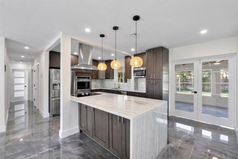 House in Fort Lauderdale, Florida 3 bedrooms, 119.1 sq.m. № 2083804 - photo 15