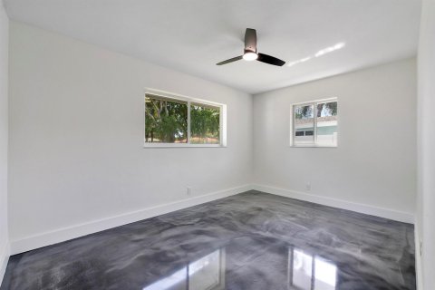 House in Fort Lauderdale, Florida 3 bedrooms, 119.1 sq.m. № 2083804 - photo 27