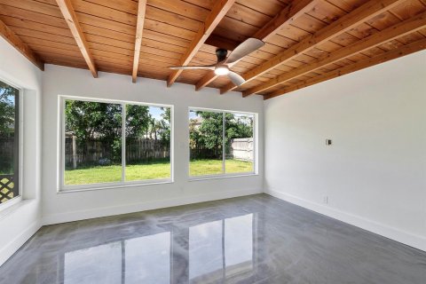 House in Fort Lauderdale, Florida 3 bedrooms, 119.1 sq.m. № 2083804 - photo 22