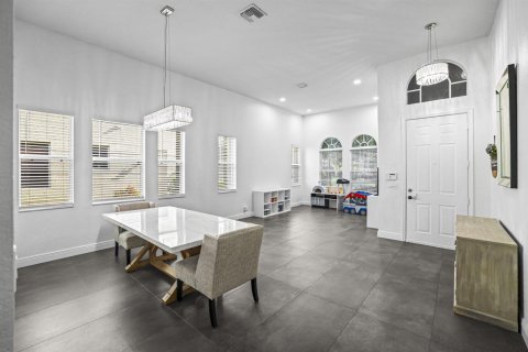 Villa ou maison à vendre à West Palm Beach, Floride: 4 chambres, 222.78 m2 № 2251955 - photo 24