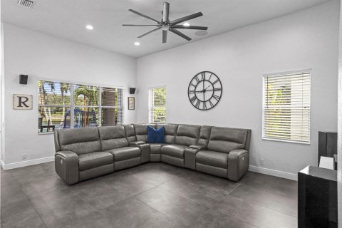 Villa ou maison à vendre à West Palm Beach, Floride: 4 chambres, 222.78 m2 № 2251955 - photo 29