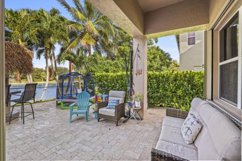 Villa ou maison à vendre à West Palm Beach, Floride: 4 chambres, 222.78 m2 № 2251955 - photo 18