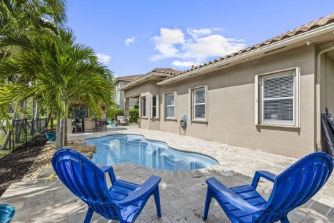 Villa ou maison à vendre à West Palm Beach, Floride: 4 chambres, 222.78 m2 № 2251955 - photo 10