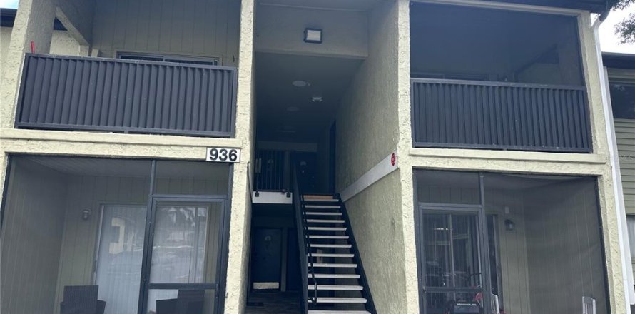 Condo in Altamonte Springs, Florida, 2 bedrooms  № 2386343