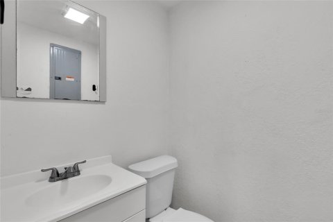 House in Ocala, Florida 3 bedrooms, 85.84 sq.m. № 2395925 - photo 14