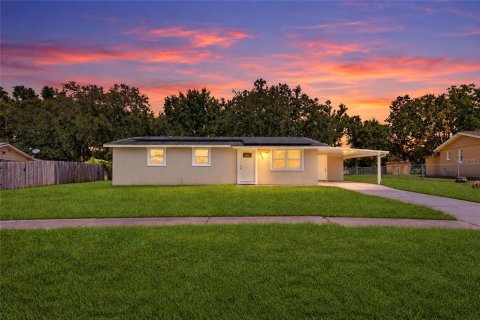House in Ocala, Florida 3 bedrooms, 85.84 sq.m. № 2395925 - photo 4