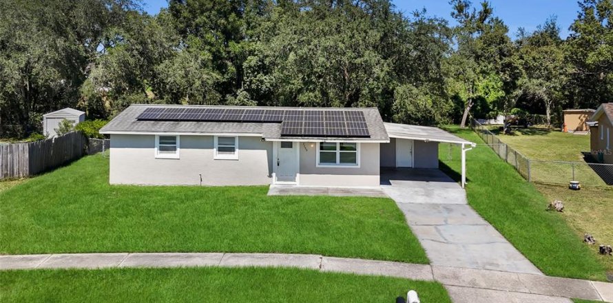 House in Ocala, Florida 3 bedrooms, 85.84 sq.m. № 2395925