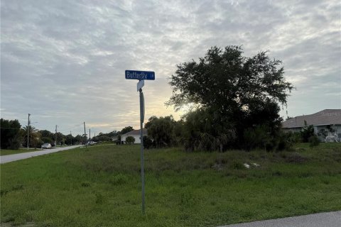 Land in North Port, Florida № 2159561