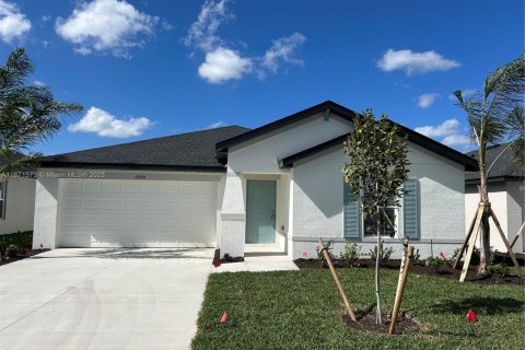 Casa en alquiler en Fort Myers, Florida, 3 dormitorios № 1920101 - foto 13