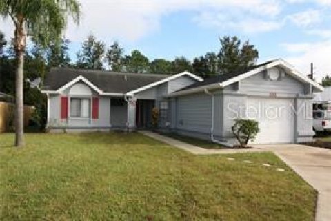 House in Kissimmee, Florida 3 bedrooms, 123.19 sq.m. № 1740351 - photo 1