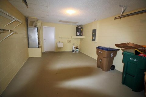 House in Kissimmee, Florida 3 bedrooms, 123.19 sq.m. № 1740351 - photo 20