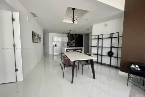 Купить кондоминиум в Майами, Флорида 2 спальни, 144.93м2, № 2013194 - фото 15