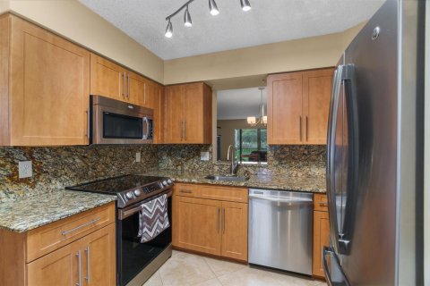 Condo in Delray Beach, Florida, 2 bedrooms  № 2183437 - photo 6